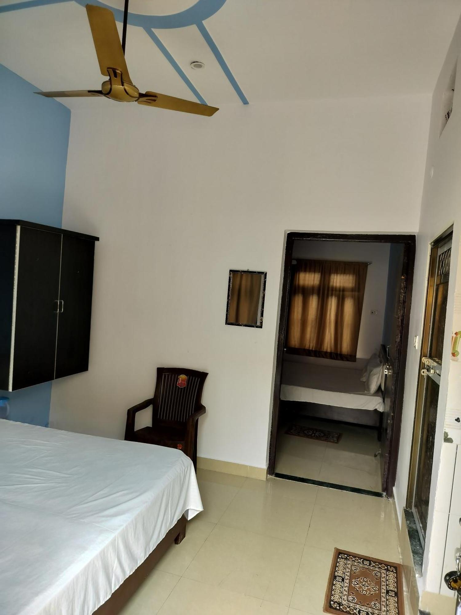 Hotel Chandrasha Villa Ayodhya Dham Ram Mandir 600 Meter Esterno foto